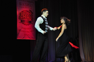 Tanci-z-vykladachamy-cherihiv-2009 11